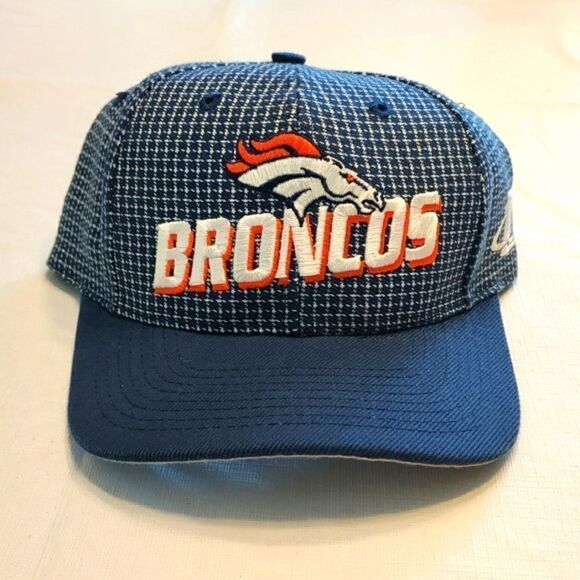 Vintage Denver Broncos Hat - Picture 1 of 8